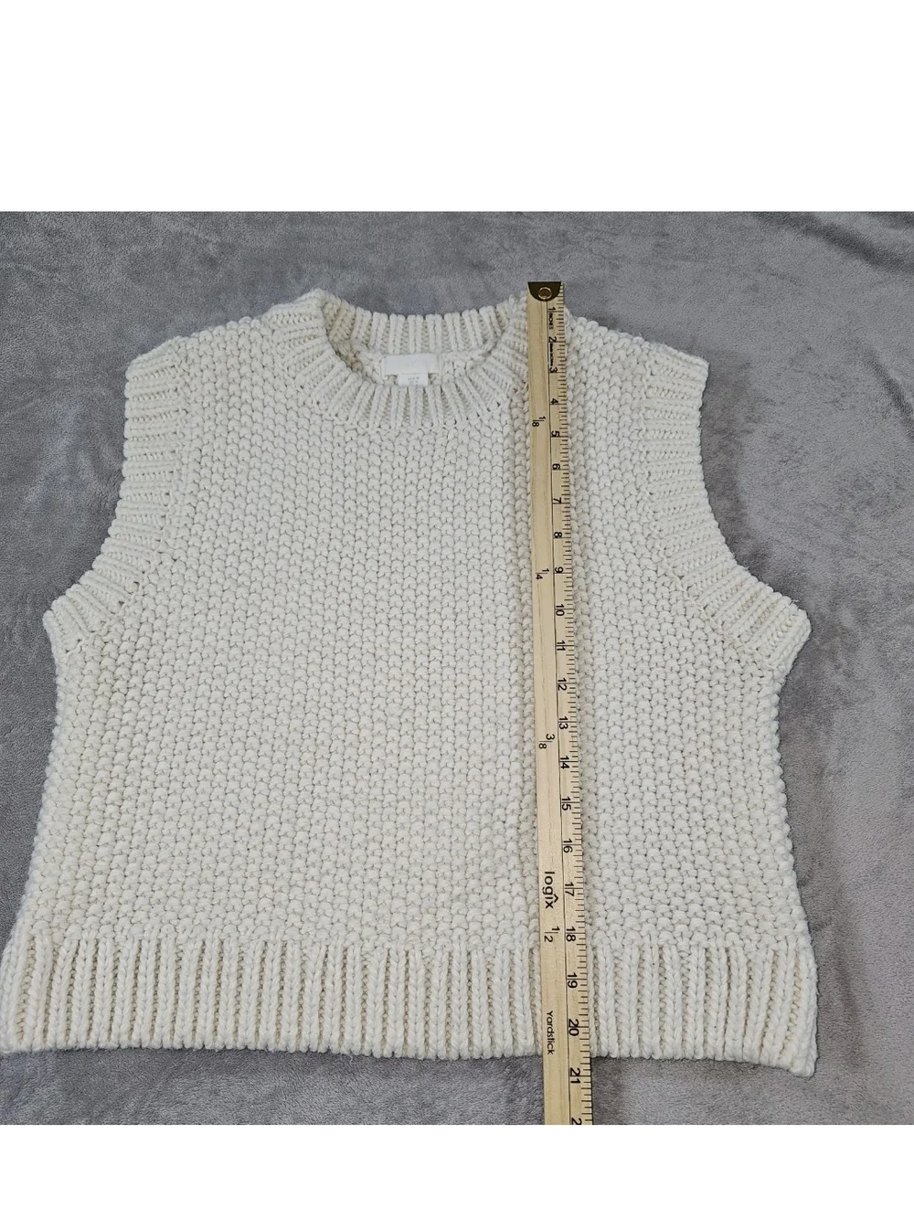 H&M Chunky Knit Off-White Crew Neck Sweater Vest Womens M Light Academia Cozy